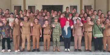 TIM PENYULUH KARHUTLA MABESAD SOSIALISASIKAN PENCEGAHAN KARHUTLA DI KECAMATAN TIMPAH