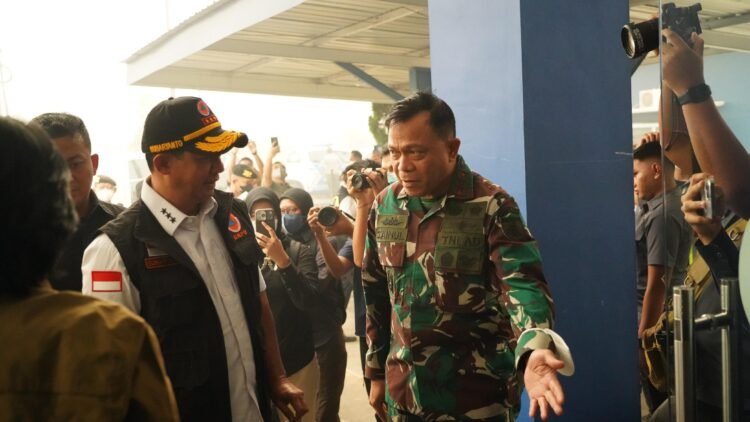 PANGDAM XXII/TB MENGHADIRI RAPAT KOORDINASI PENANGANAN KEBAKARAN HUTAN DAN LAHAN DAN VIDCON RAPAT MONITORING OPERASI MODIFIKASI CUACA DI PROVINSI KALIMANTAN TENGAH TAHUN 2026