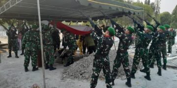 Penghormatan Terakhir untuk Letkol Inf (Purn) S. Soesanto, Kodim 1006/Banjar Gelar Upacara Militer