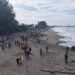 Menyambut HUT TNI, Korem 012/Teuku Umar Ajak Masyarakat Rawat Kebersihan Pantai