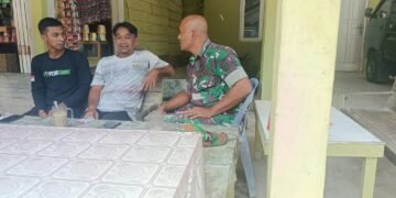 Komsos Tanpa Sekat Formal, Babinsa Koramil 03/Setia Bakti Dekat dengan Masyarakat
