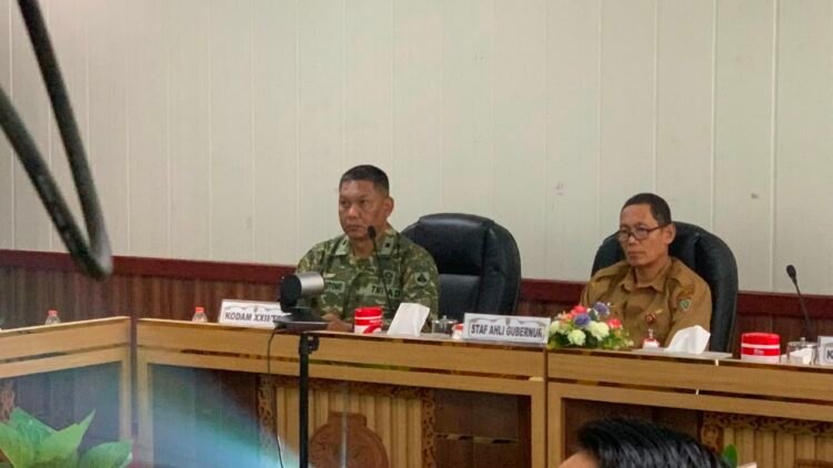 PANGDAM XXII/TB DIWAKILI KAKUDAM HADIRI RAKOR PENGENDALIAN INFLASI DAERAH, BAHAS KENAIKAN HARGA BBM DAN TARIF ANGKUTAN UDARA