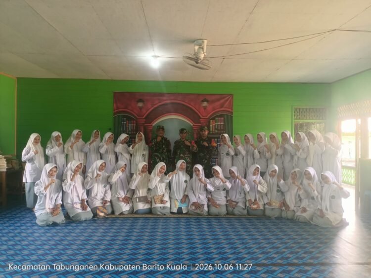 ‎‎Tanamkan Semangat Pengabdian, Babinsa Tabunganen Beri Pemahaman Penerimaan TNI AD kepada Generasi Muda