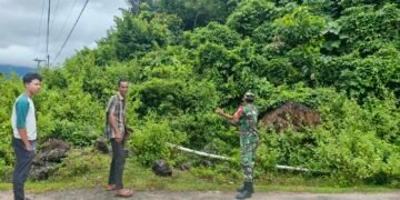 Libatkan Masyarakat, Babinsa Koramil 01/Jaya Awasi Potensi Kebakaran Lahan