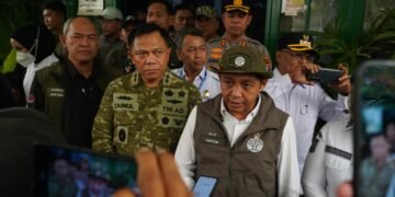 PANGDAM XXII/TB IKUTI RAPAT TERBATAS BERSAMA MENTERI KEHUTANAN RI, PERCEPATAN PENANGANAN KARHUTLA DI TAMAN NASIONAL TANJUNG PUTING.