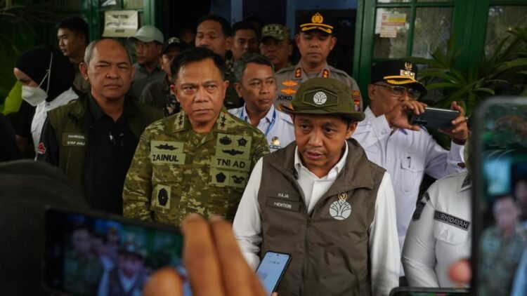 PANGDAM XXII/TB IKUTI RAPAT TERBATAS BERSAMA MENTERI KEHUTANAN RI, PERCEPATAN PENANGANAN KARHUTLA DI TAMAN NASIONAL TANJUNG PUTING.